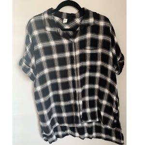 Grunge Women’s Short Sleeve Flannel Size L